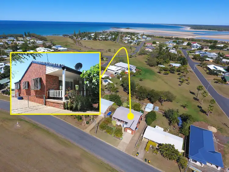 28 MOORE Street, Elliott Heads QLD 4670