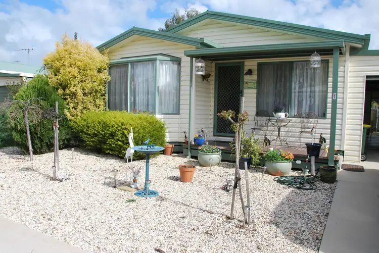 21 Lakeside Drive, Cobram VIC 3644
