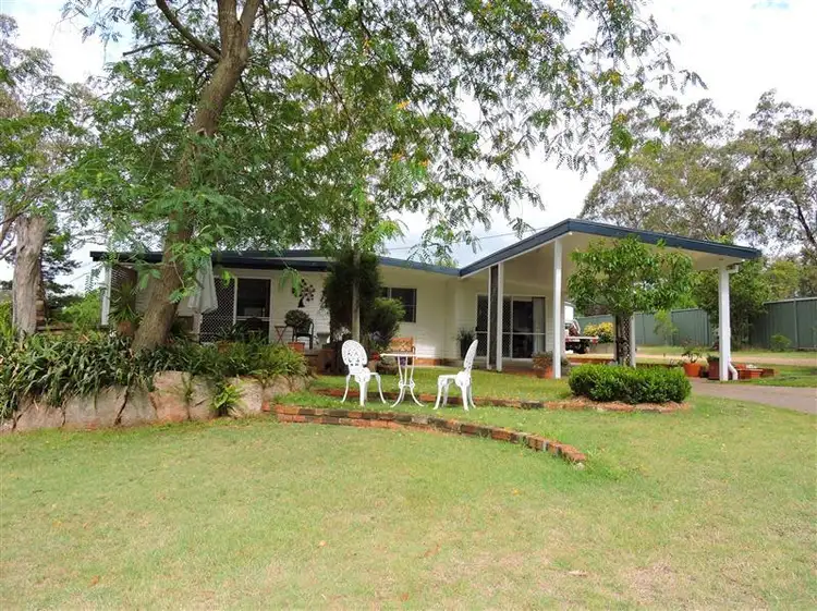 130 Ogilvie Rd, Warwick QLD 4370