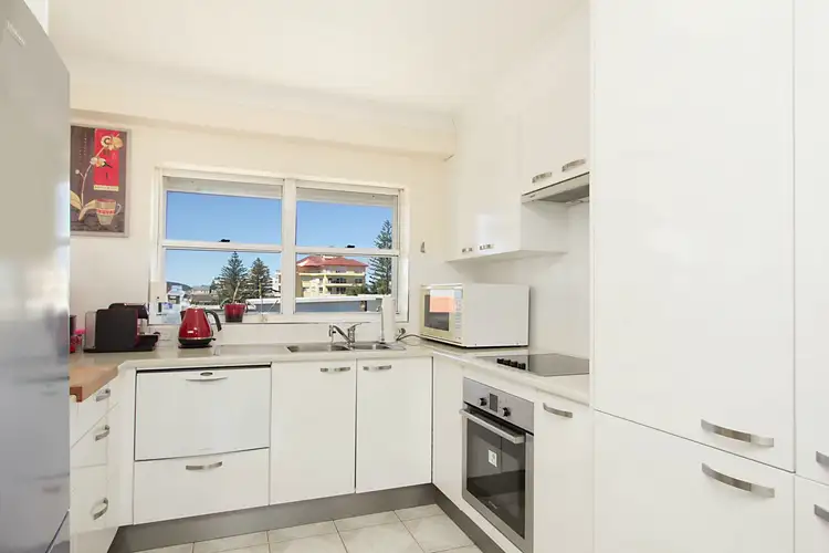 Fifth view of Homely unit listing, 4/1439 Gold Coast Highway, Palm Beach QLD 4221