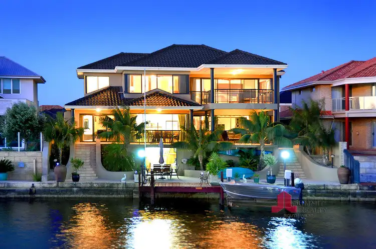 6 Lerici Circle, Pelican Point WA 6230