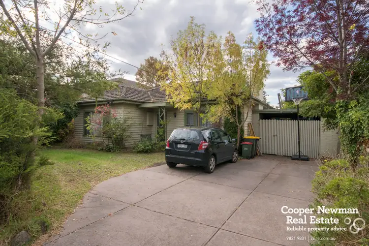 11 Summit Road, Burwood VIC 3125