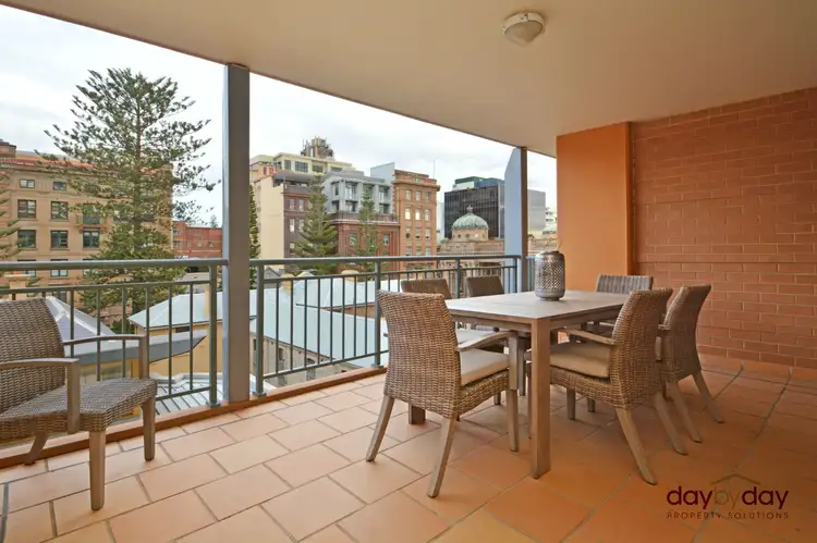 Unit 608/6 Watt Street, Newcastle NSW 2300