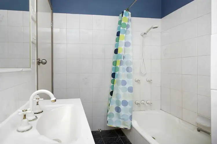 Fifth view of Homely apartment listing, 3/6 Amersham Street, West End QLD 4101