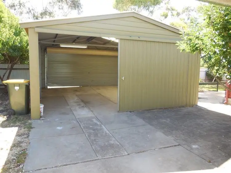 Seventh view of Homely house listing, 2 Effie Court, Para Vista SA 5093