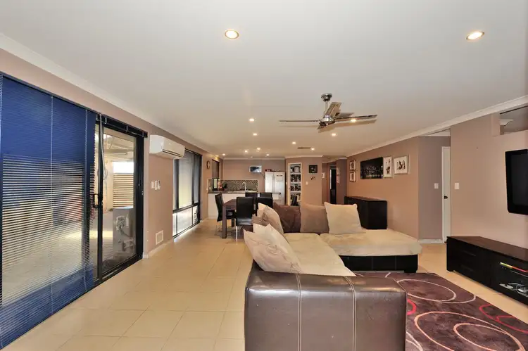 Sixth view of Homely house listing, 19 Mawson Grange, Lakelands WA 6180