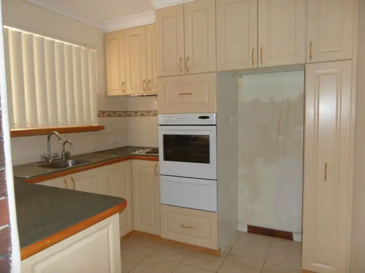 Fourth view of Homely house listing, 2 Cassia Street, Merredin WA 6415