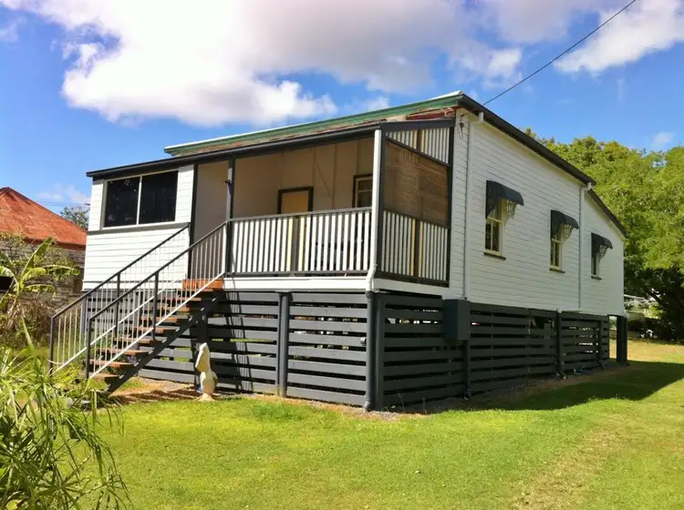 56 Hall Street, Mount Morgan QLD 4714
