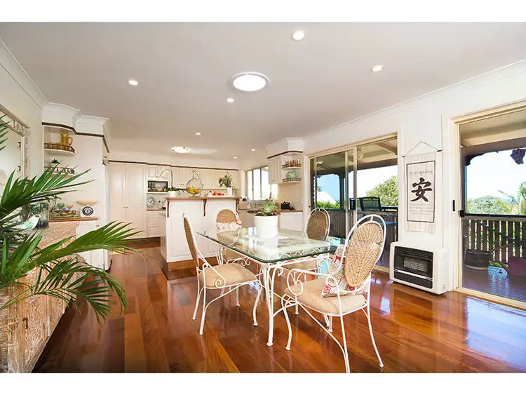 9 Banool Circuit, Ocean Shores NSW 2483