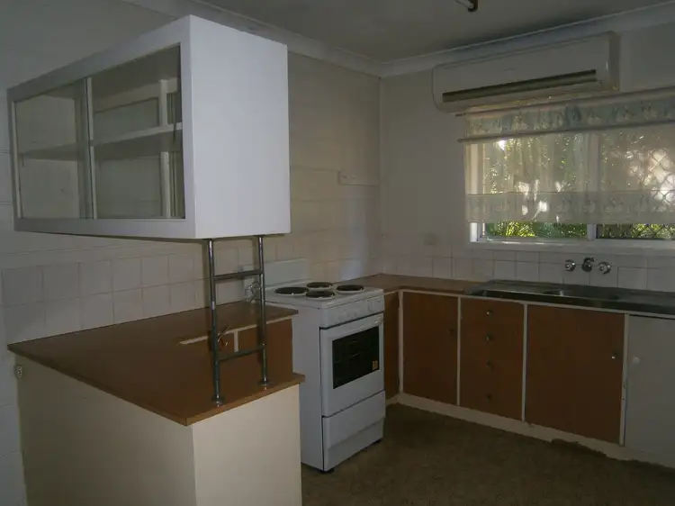 Fourth view of Homely unit listing, 2/110 Grosskopf Street, Frenchville QLD 4701