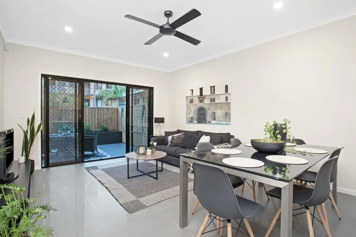Main view of Homely unit listing, 4/95 Junction Road, Clayfield QLD 4011