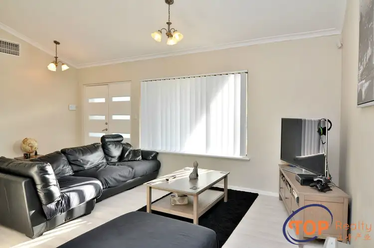 Fourth view of Homely house listing, 11 Meadowbrook Drive, Parkwood WA 6147