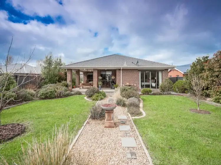 Fourth view of Homely house listing, 4 Thompson Close, Gisborne VIC 3437