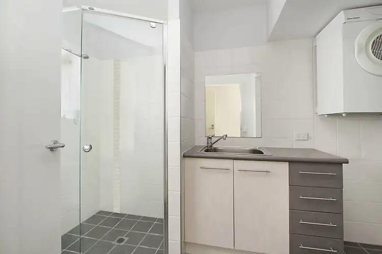 Sixth view of Homely semi-detached listing, 1/26 Moores Crescent, Varsity Lakes QLD 4227