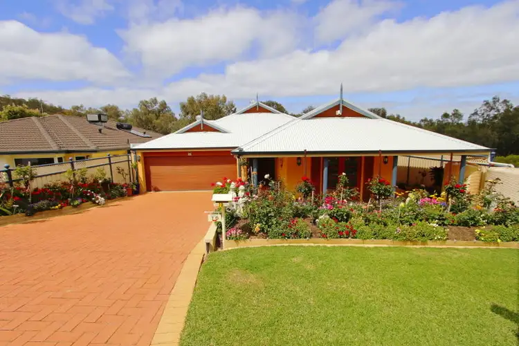 7D Turner Rd, Kelmscott WA 6111