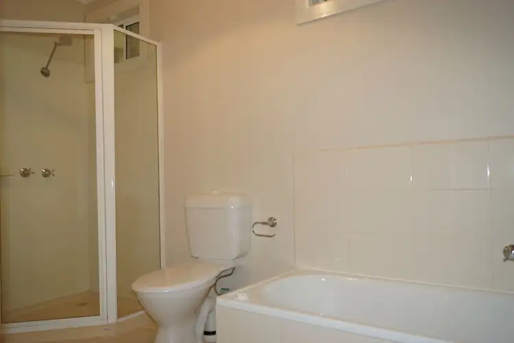 Seventh view of Homely house listing, 8 Dunne Court, Shepparton VIC 3630