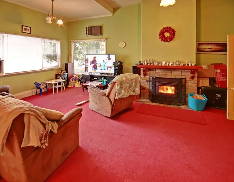 Third view of Homely house listing, 38 Murphy St, Bairnsdale VIC 3875