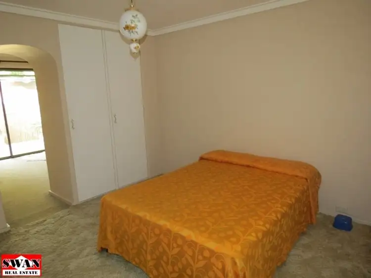 Seventh view of Homely house listing, 39 Abbott Way, Swan View WA 6056