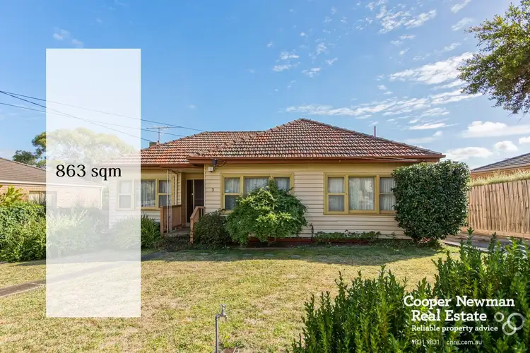 3 Farleigh Avenue, Burwood VIC 3125