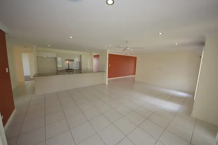 Fifth view of Homely house listing, 8 Kent Ct, Gracemere QLD 4702