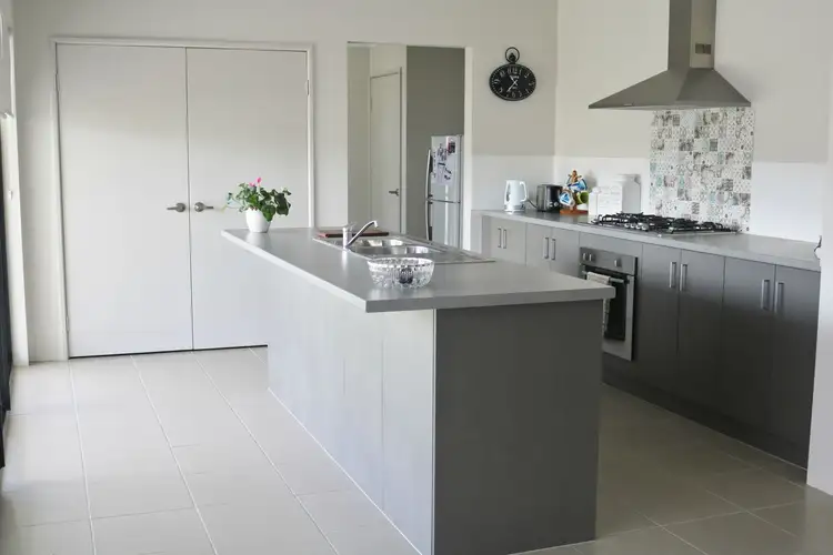 Sixth view of Homely house listing, 18 Hoskins Way, Australind WA 6233