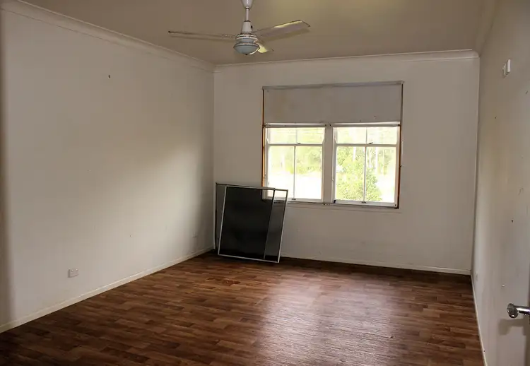 Fifth view of Homely house listing, 1 Walter St, Tiaro QLD 4650