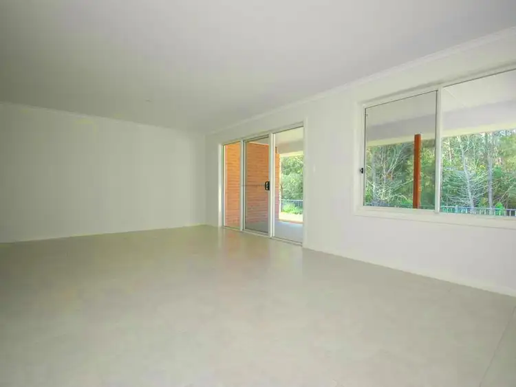 Main view of Homely villa listing, 2/3a Buchan Place, Lake Cathie NSW 2445