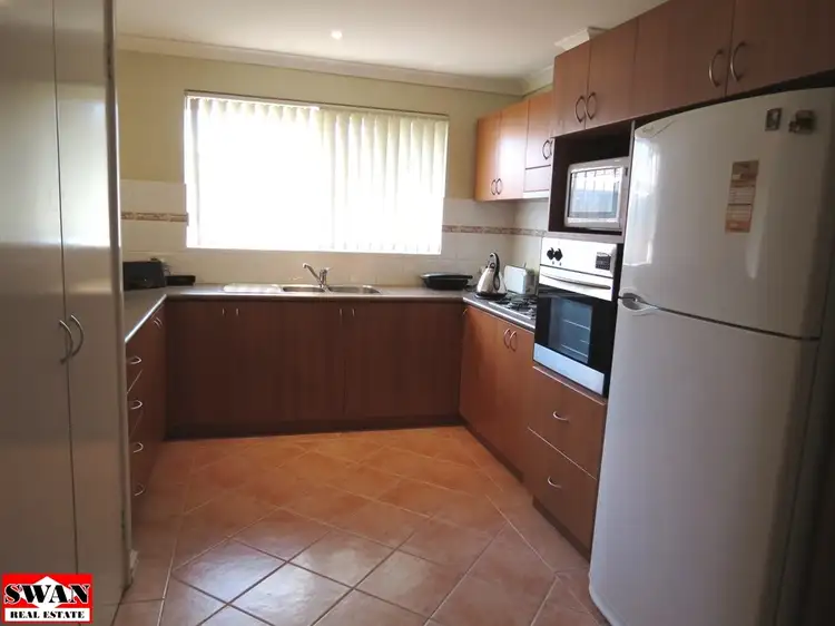 Seventh view of Homely semi-detached listing, 6B Elia Ctyd, Swan View WA 6056