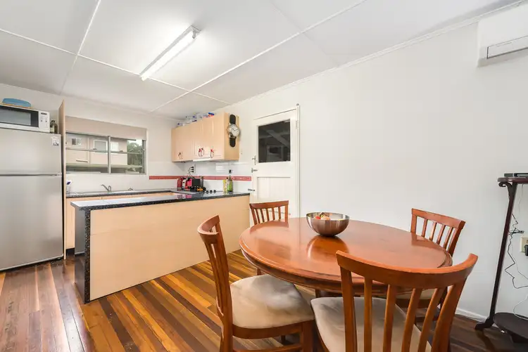 18 Allden Avenue, Labrador QLD 4215