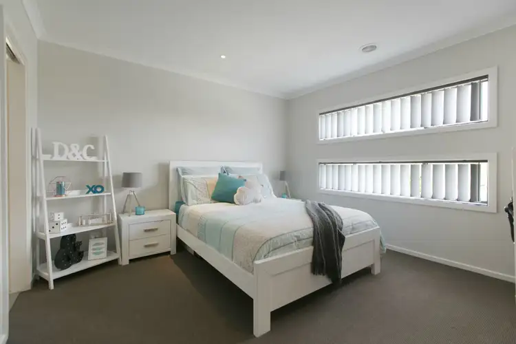 Second view of Homely house listing, 34 Lemon Grove, Cranbourne West VIC 3977