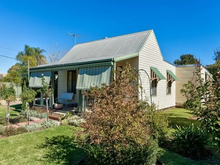 Second view of Homely house listing, 3 Murphy Street, Rutherglen VIC 3685