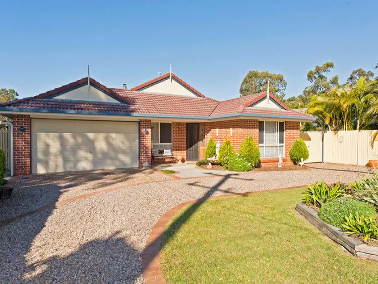 15 PELICAN Parade, Jacobs Well QLD 4208