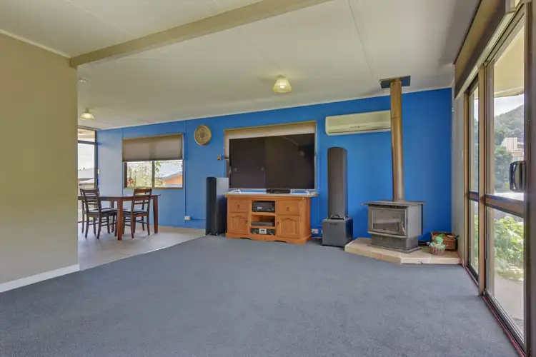 Sixth view of Homely house listing, 25 Agnes Street, Rosebery TAS 7470