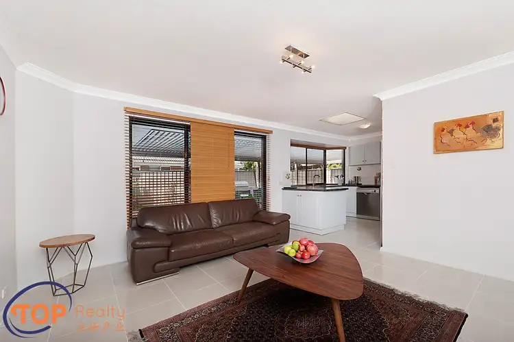 Sixth view of Homely house listing, 4 Colkirk Way, Willetton WA 6155
