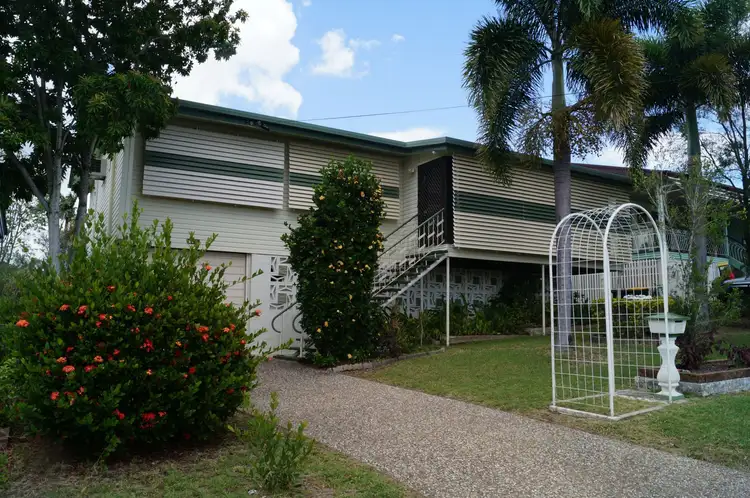 11 Bradford Street, West Rockhampton QLD 4700