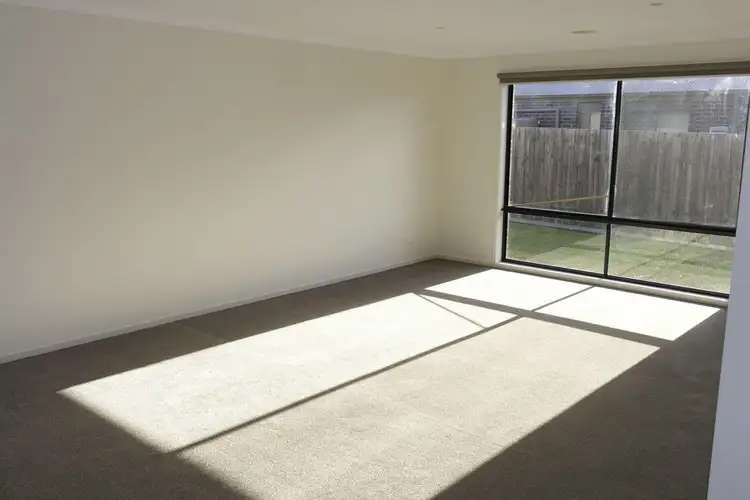 Seventh view of Homely house listing, 20 Huntingfield Close, Traralgon VIC 3844