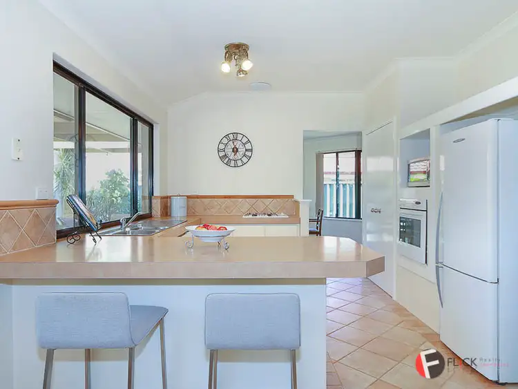 Fifth view of Homely house listing, 32 Golf Links Drive, Carramar WA 6031