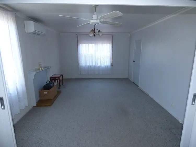 Fifth view of Homely house listing, 7 Western Avenue, Newborough VIC 3825