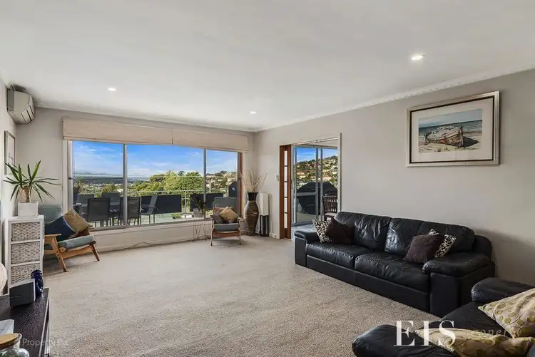 Main view of Homely unit listing, 1/7 Wallace Ave, Lenah Valley TAS 7008