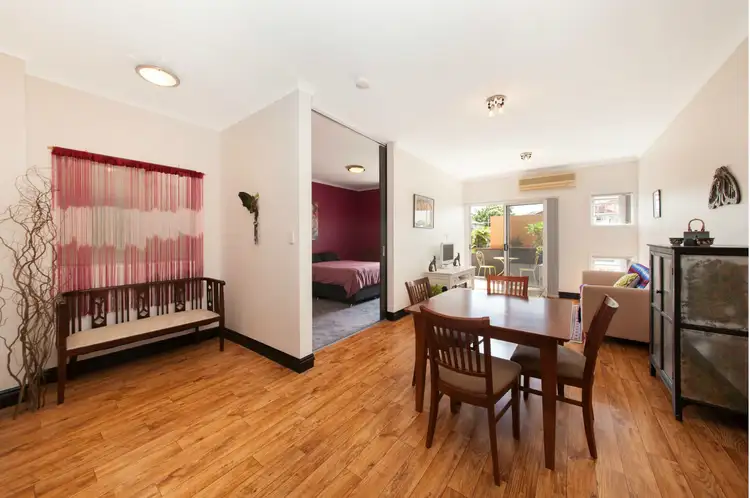 2/75 Hardgrave Road, West End QLD 4101