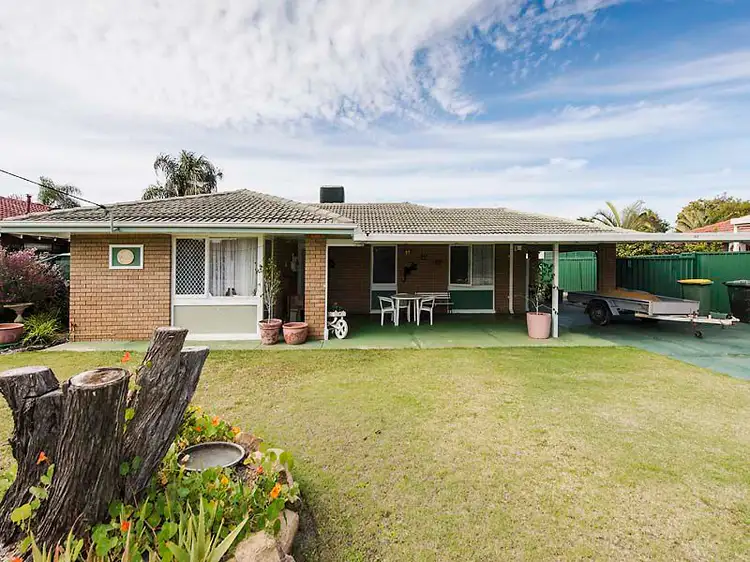 52 Pinetree Gully Road, Willetton WA 6155