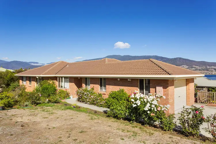 1/19 Stanfield Dr, Old Beach TAS 7017