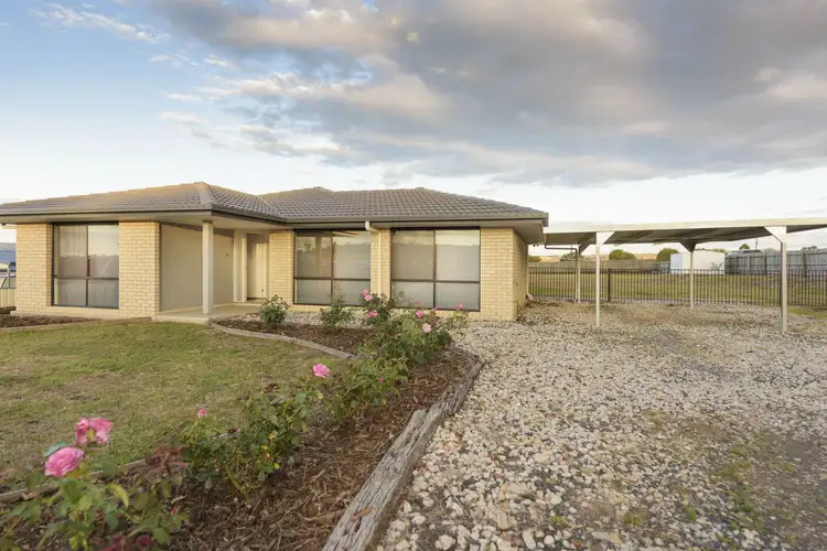 3 Corella Street, Meringandan West QLD 4352
