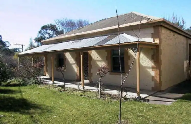 2 Adelaide Road, Mount Barker SA 5251