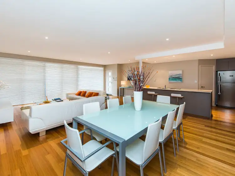 Fourth view of Homely unit listing, Unit 1/33 Breakwater Parade, Mandurah WA 6210