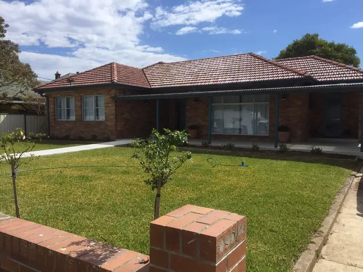 12 Gregson St, Gloucester NSW 2422