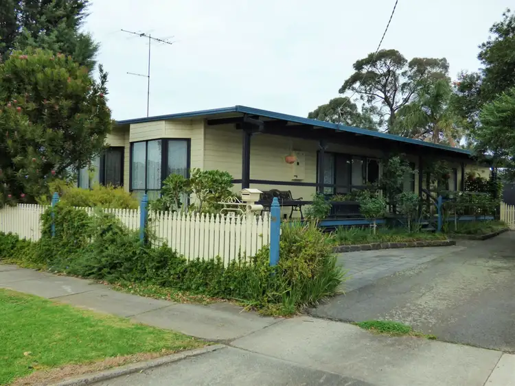 50 Austin Avenue, Moe VIC 3825