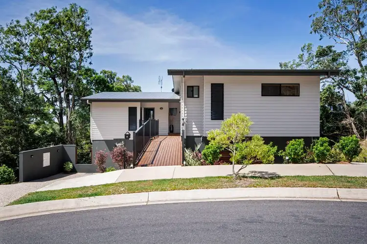 8 Diamond Close, Stratford QLD 4870