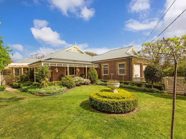 6 Sherwood Avenue, Rosebud VIC 3939