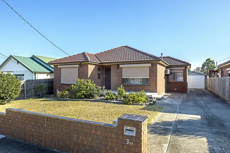 30 Clarendon Street, Avondale Heights VIC 3034